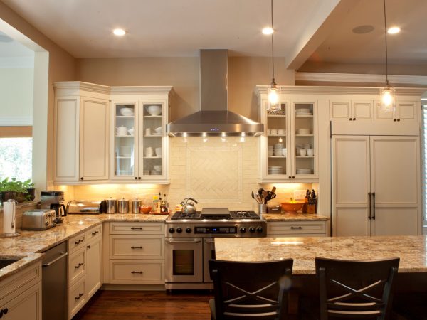 Granite Kitchen Countertops & Island