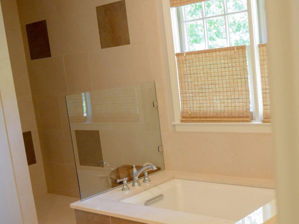 Druid Hills Soaking Tub & Stone Deck Surround