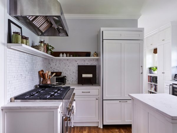 White Marble Kitchen Countertops & Stainless Hood